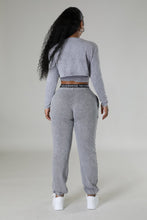 Load image into Gallery viewer, It’s a Vibe Pant Set
