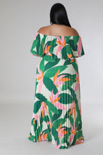 Load image into Gallery viewer, Island Breeze Dress
