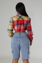 Load image into Gallery viewer, Plaid Cropped Flannel Shirt
